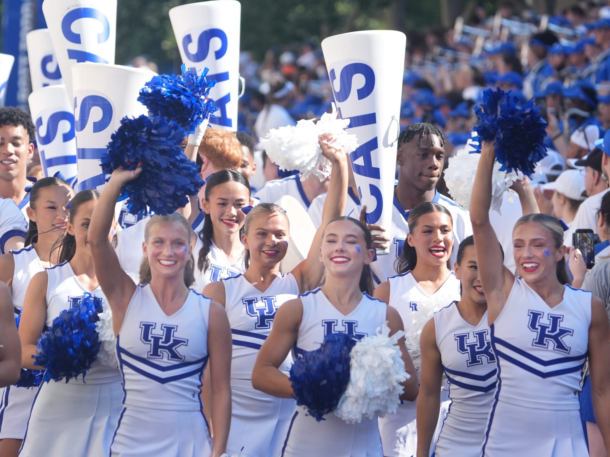 Kentucky football traditions that bring Lexington, Kroger Field to life